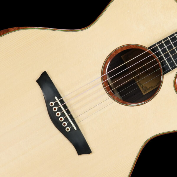 swift-header2000x1000